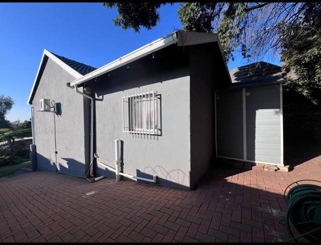 4 BEDROOM HOUSE FOR SALE IN MAGALIESKRUIN